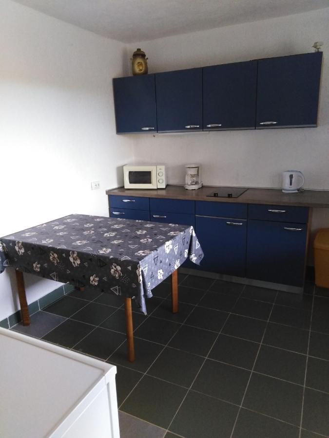 Milijana Apartments Rab Rab Town Eksteriør bilde